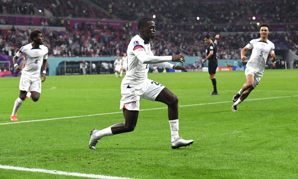 Timothy Weah de Estados Unidos, en Copa America. EFE/EPA/Neil Hall